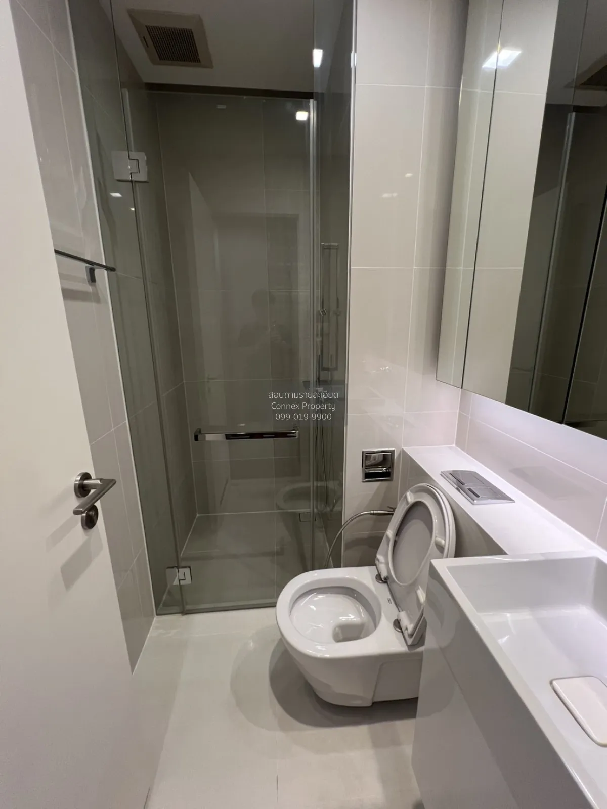 เช่าคอนโด  เดอะ เซนต์ เรซิเดนซ์ MRT-พหลโยธิน จอมพล  เขต จตุจักร ก