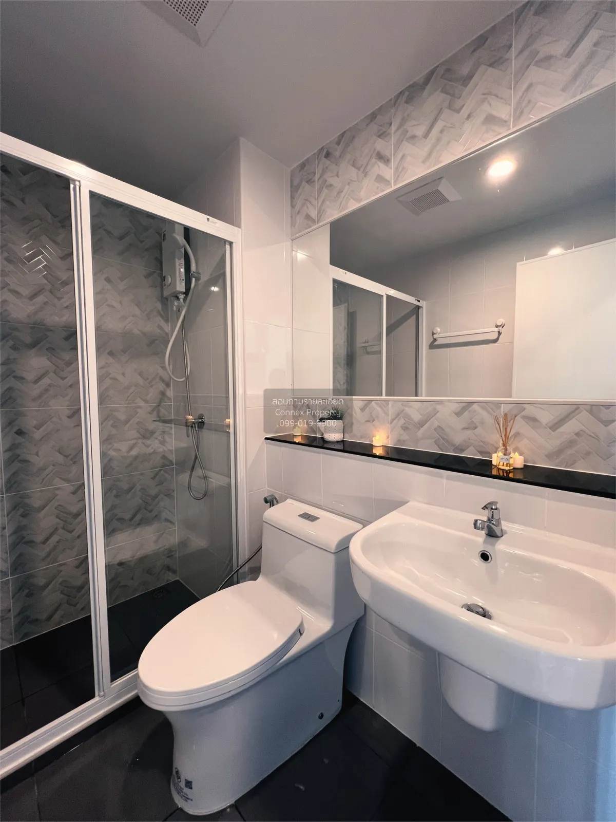 เช่าคอนโด  รีเจ้นท์ โฮม บางนา (โครงการใหม่) บางนา เขต บางนา กรุงเ