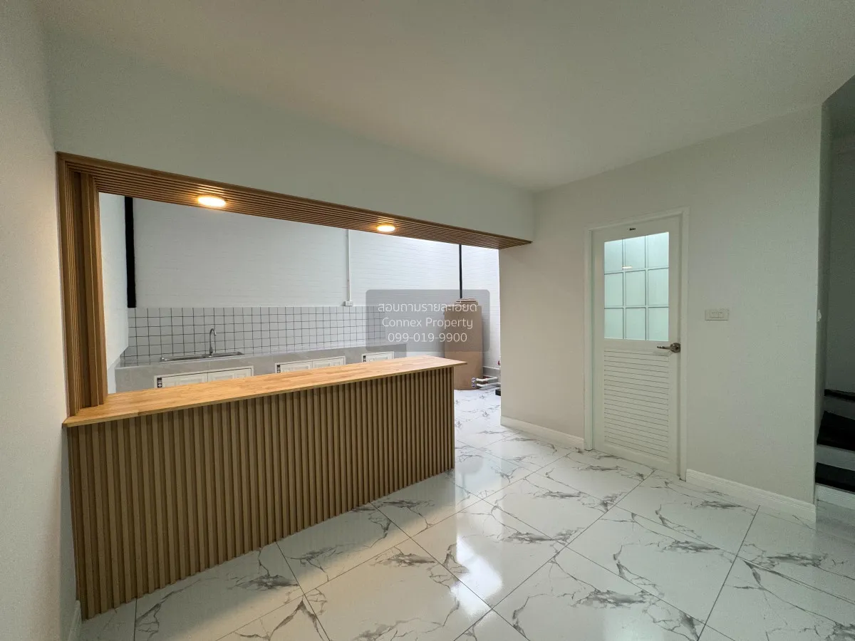 For Sale Townhouse/Townhome  , Park Gallery Srinakarin , Bang Pla