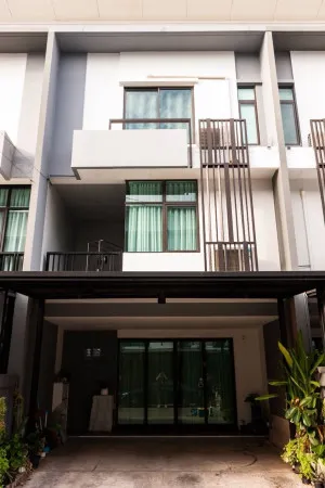 For Rent Townhouse/Townhome  , Plex Residence Nawamin 111 , MRT-Khu Bon , Khlong Kum , Bung Kum , Bangkok , CX-144576