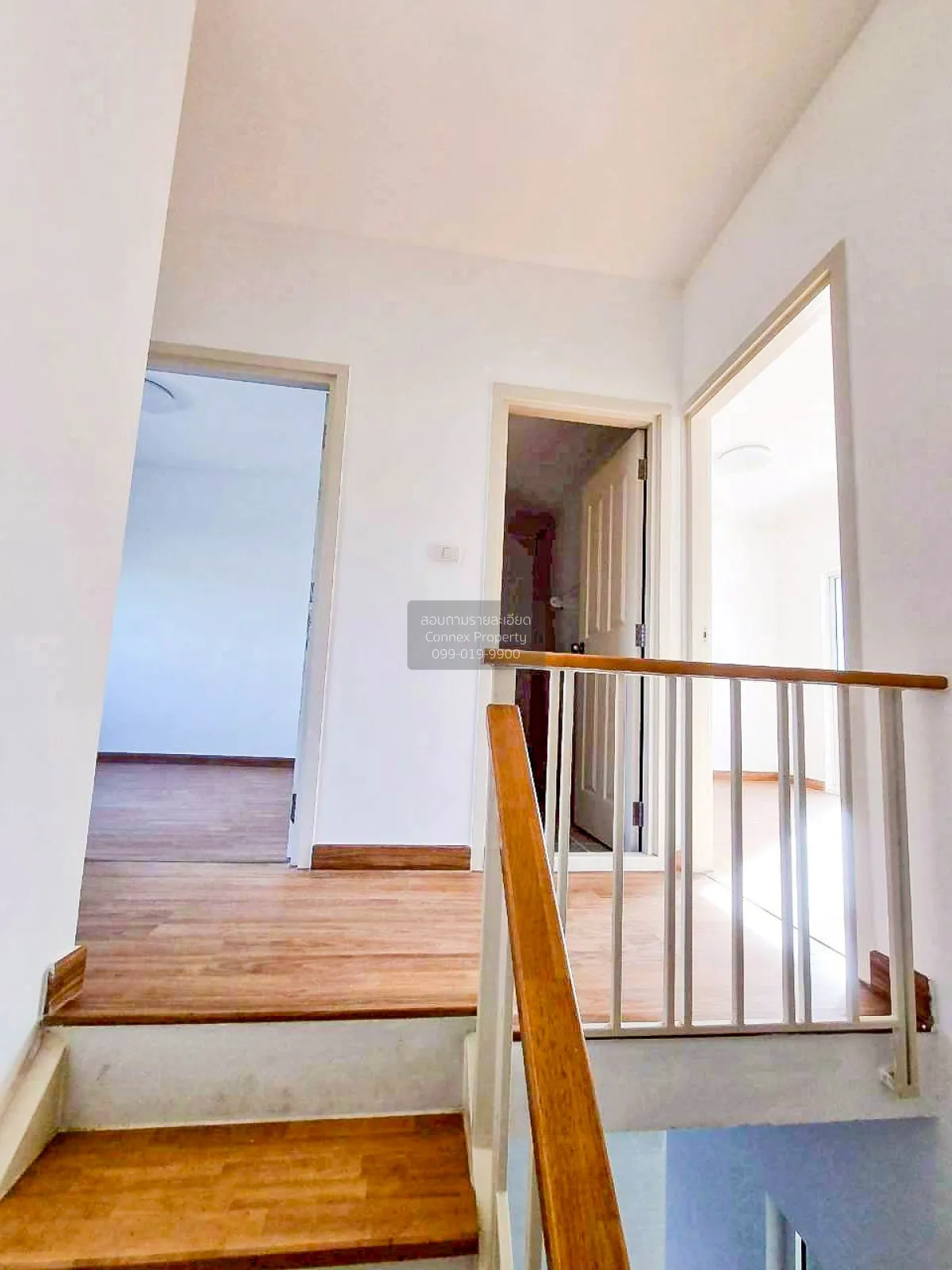 ขายทาวน์เฮ้าส์/ทาวน์โฮม  อารียา เดอะคัลเลอร์ ไทรน้อย ไทรน้อย ไทรน