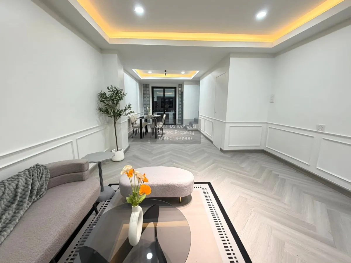 ขายทาวน์โฮม โชคชัย 4 ซอย 22 รีโนเวทใหม่ ลาดพร้าว เขต ลาดพร้าว กรุ