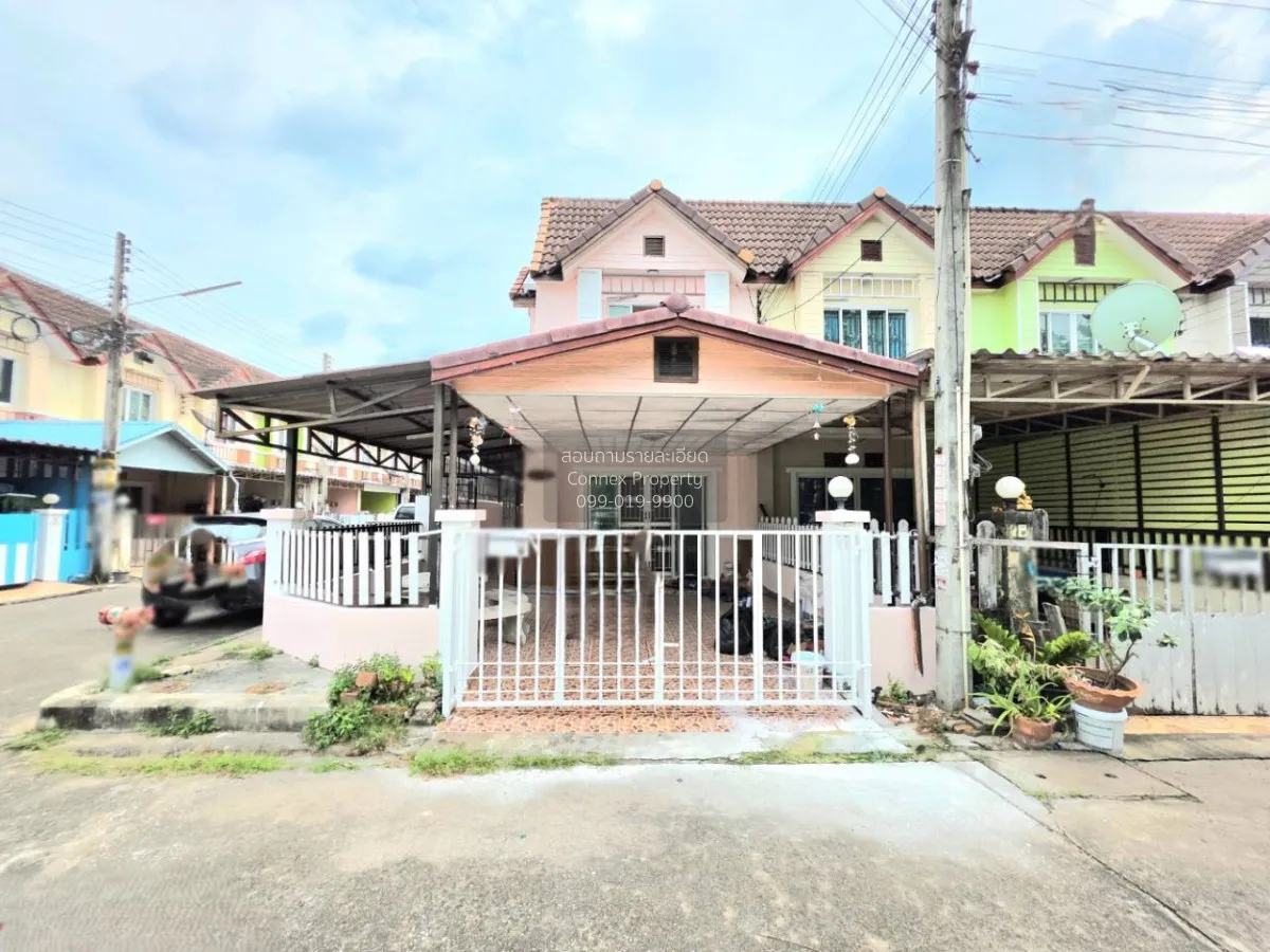 For Sale Townhouse/Townhome  , Baan Thanvalai , corner unit , Bue 1