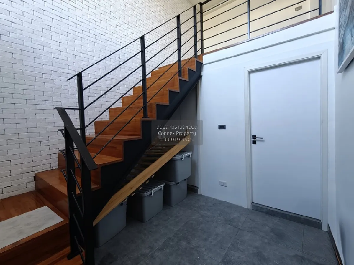 ขายอาคารพาณิชย์ 3.5 ชั้น ใกล้ BTS รร.นายเรือ เพียง 100 เมตร ห้องม