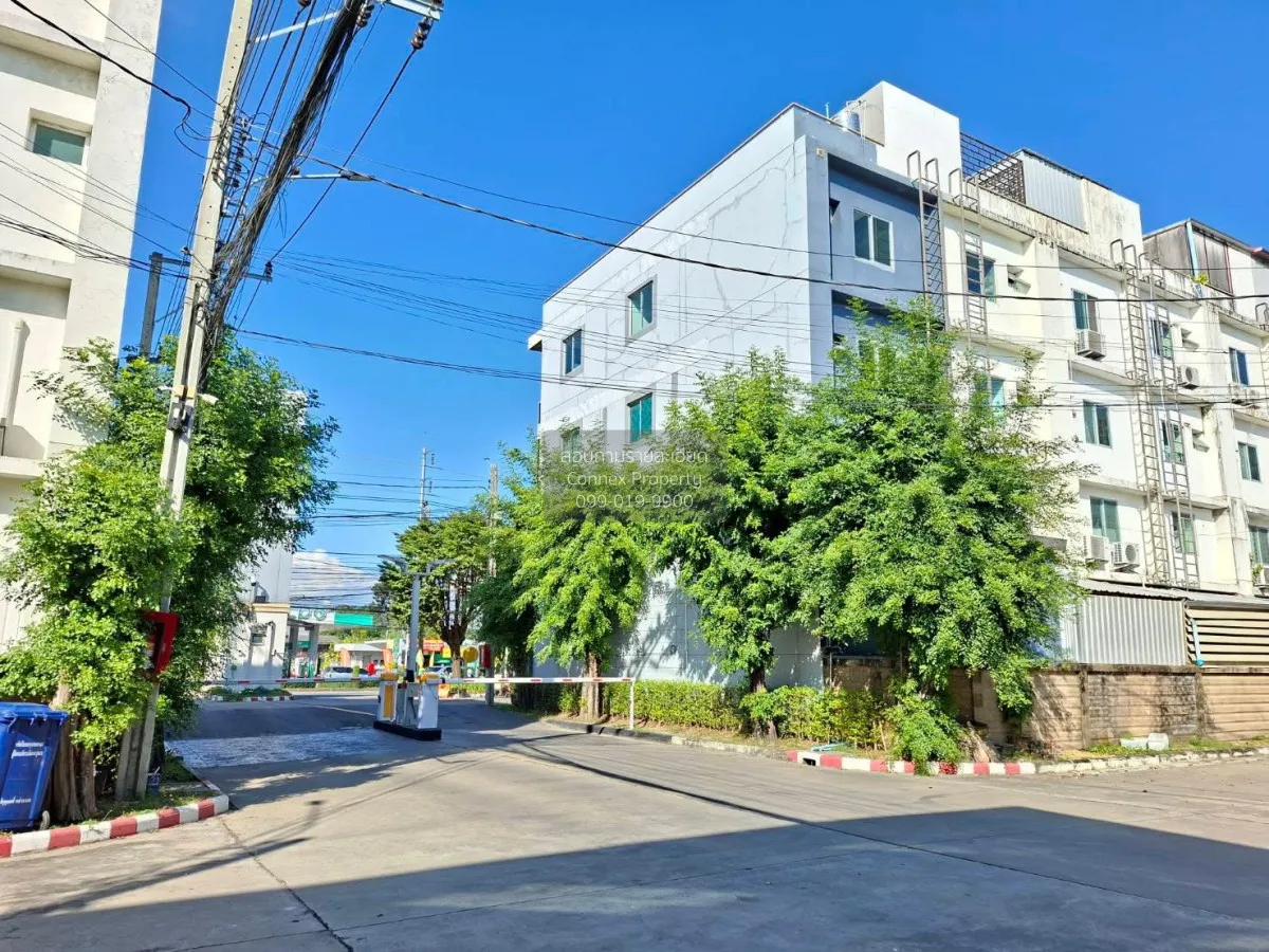 For Sale Townhouse/Townhome  , HABITIA WONGWAN – RAMINTRA , corne 3