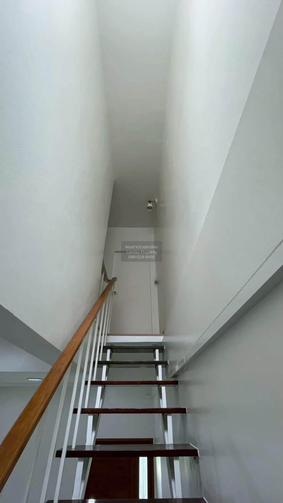 ขายทาวน์เฮ้าส์/ทาวน์โฮม  ธนะธานี 2 สุคนธสวัสดิ์ 24 MRT-ลาดพร้าว 7