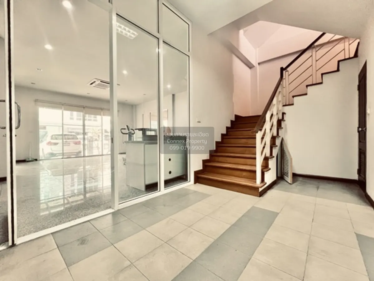 ขายโฮมออฟฟิศ  บิซ แกลเลอเรีย หน้ากว้าง รีโนเวทใหม่ นวลจันทร์ เขต 