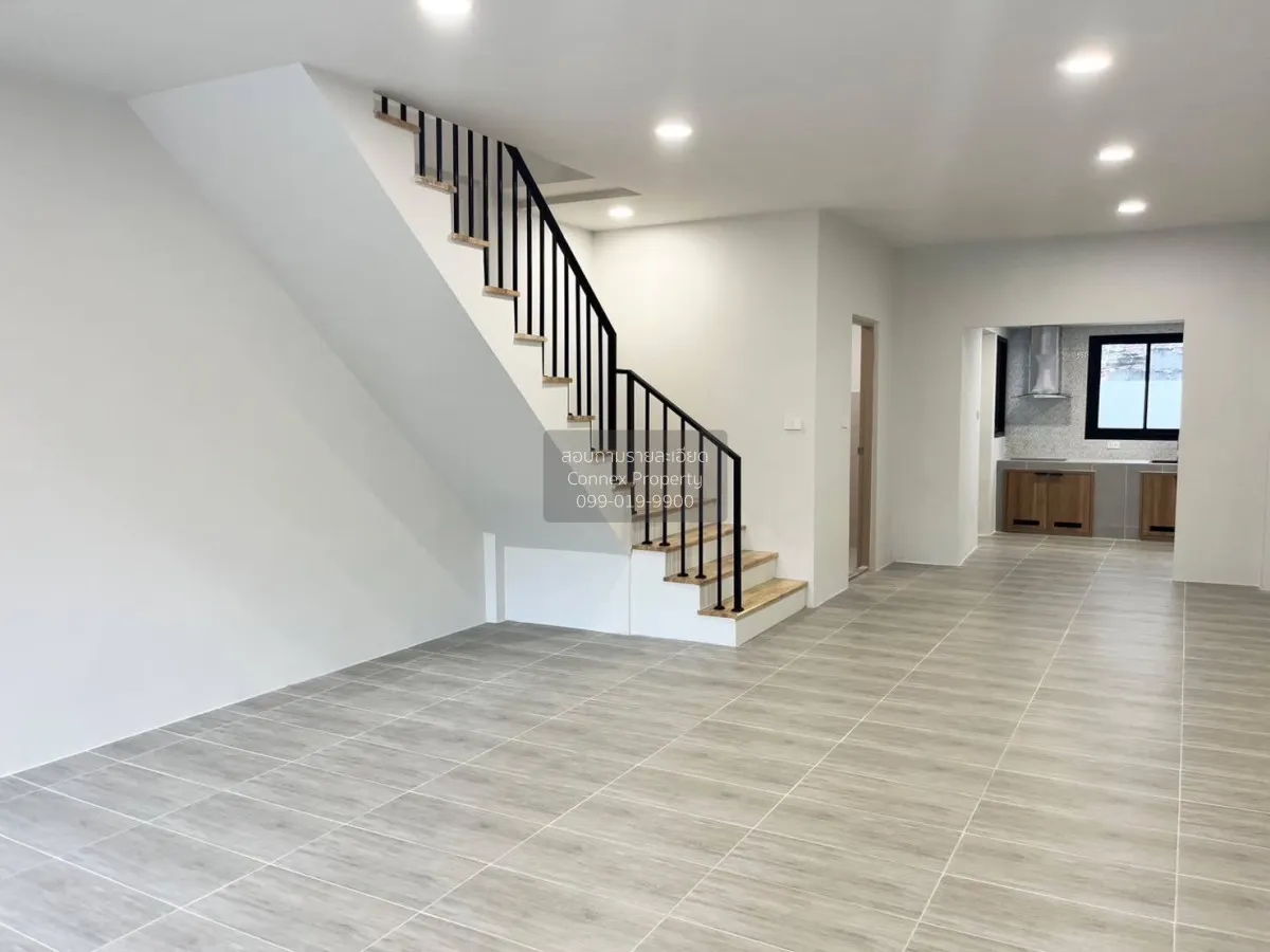 ขายทาวน์โฮม 2 ชั้น สุขุมวิท 101  บางจาก เขต พระโขนง กรุงเทพ CX-14