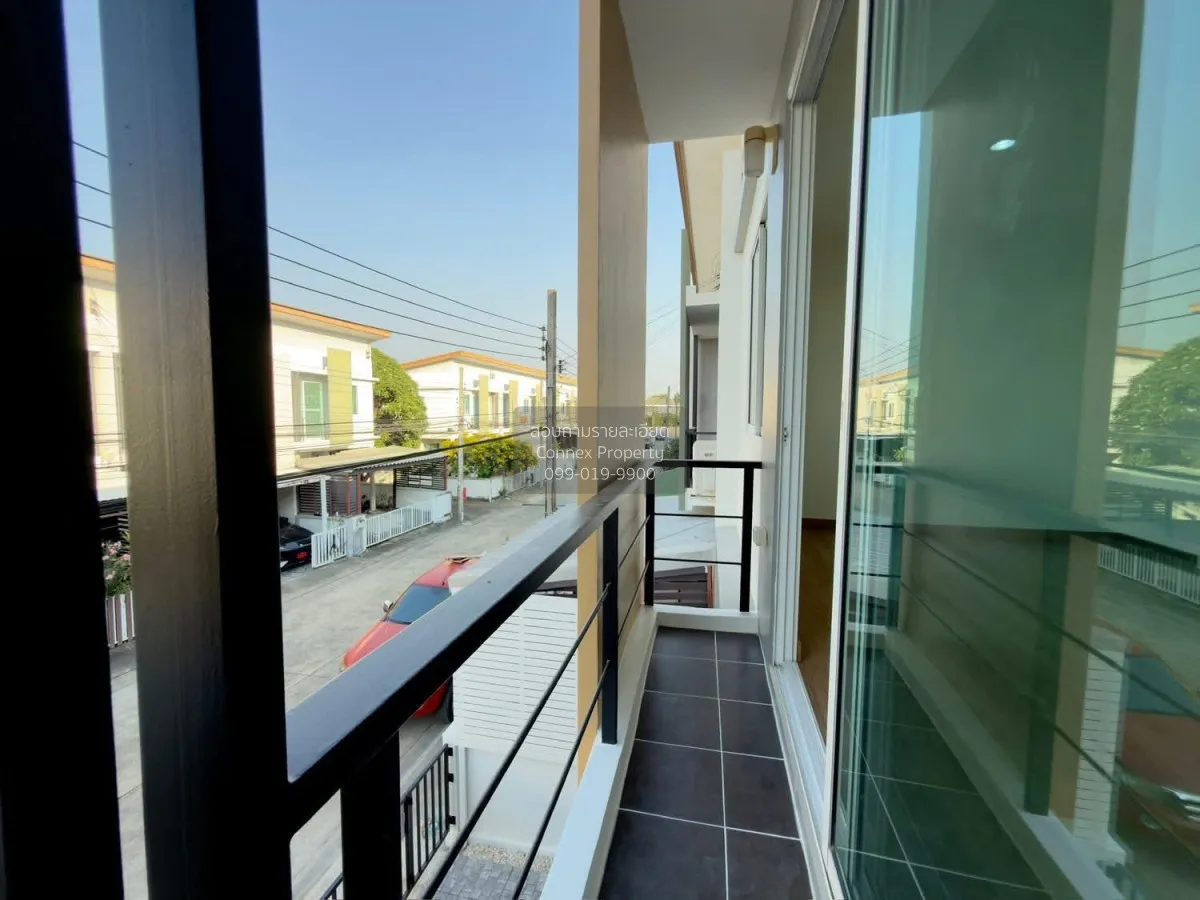 ขายทาวน์เฮ้าส์/ทาวน์โฮม  เนอวานา คัฟเวอร์ อ่อนนุช รีโนเวทใหม่ BTS