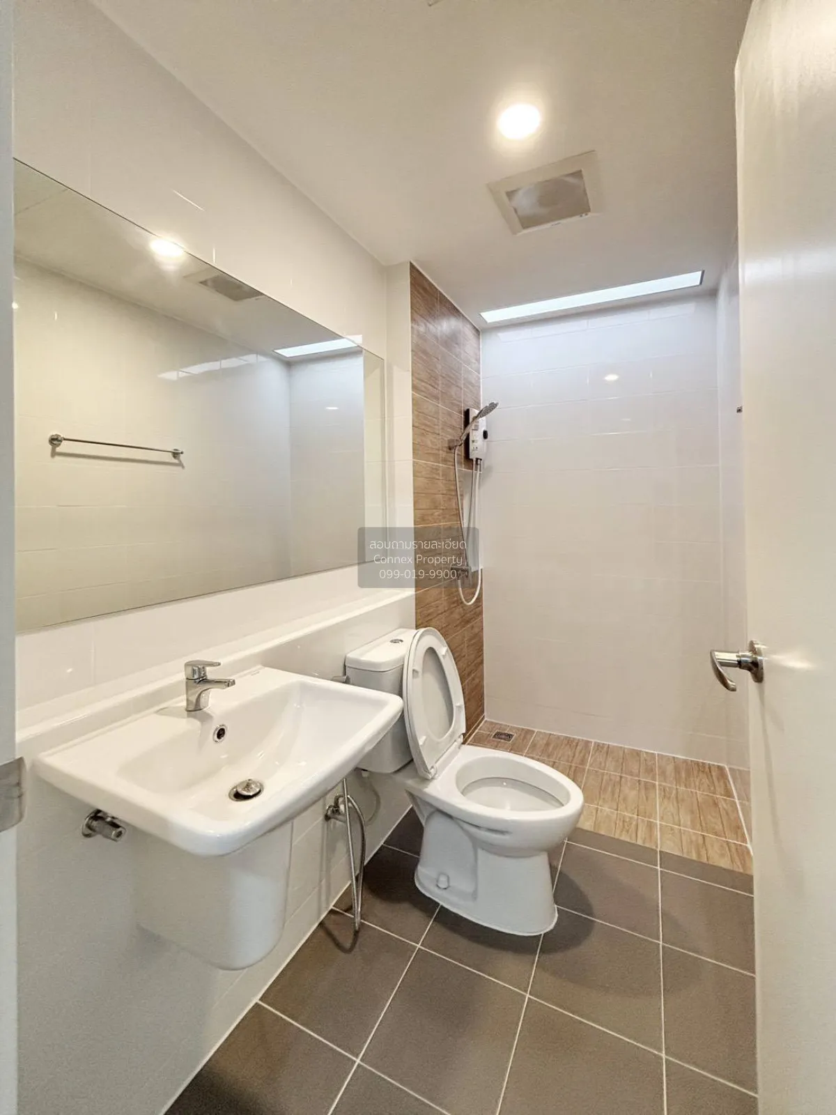 For Rent Townhouse/Townhome  , Pleno Sukhumvit-Bangna 3 , Bang Ka