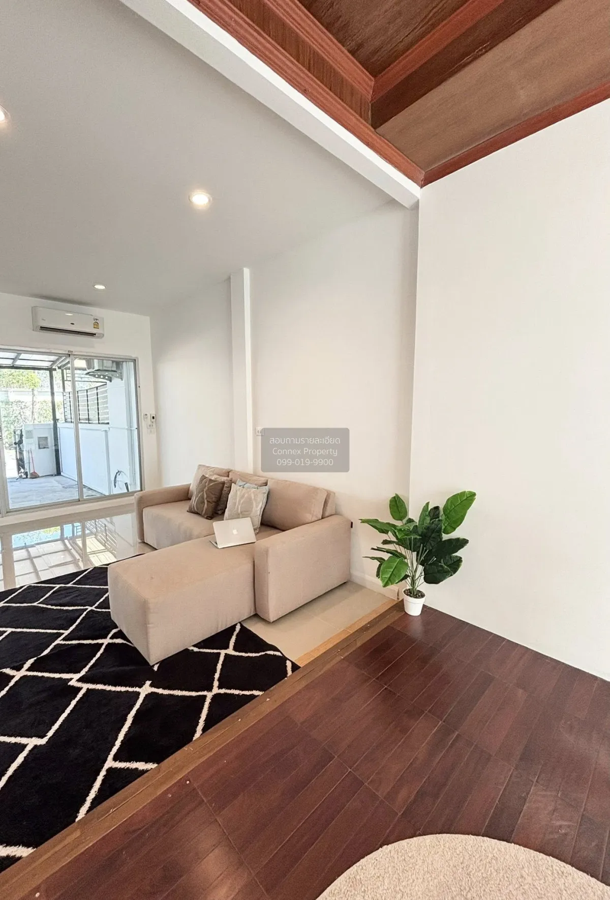 เช่าทาวน์เฮ้าส์/ทาวน์โฮม  วิสต้า วันเอทโอ เทพารักษ์ - วงแหวน เทพา 3