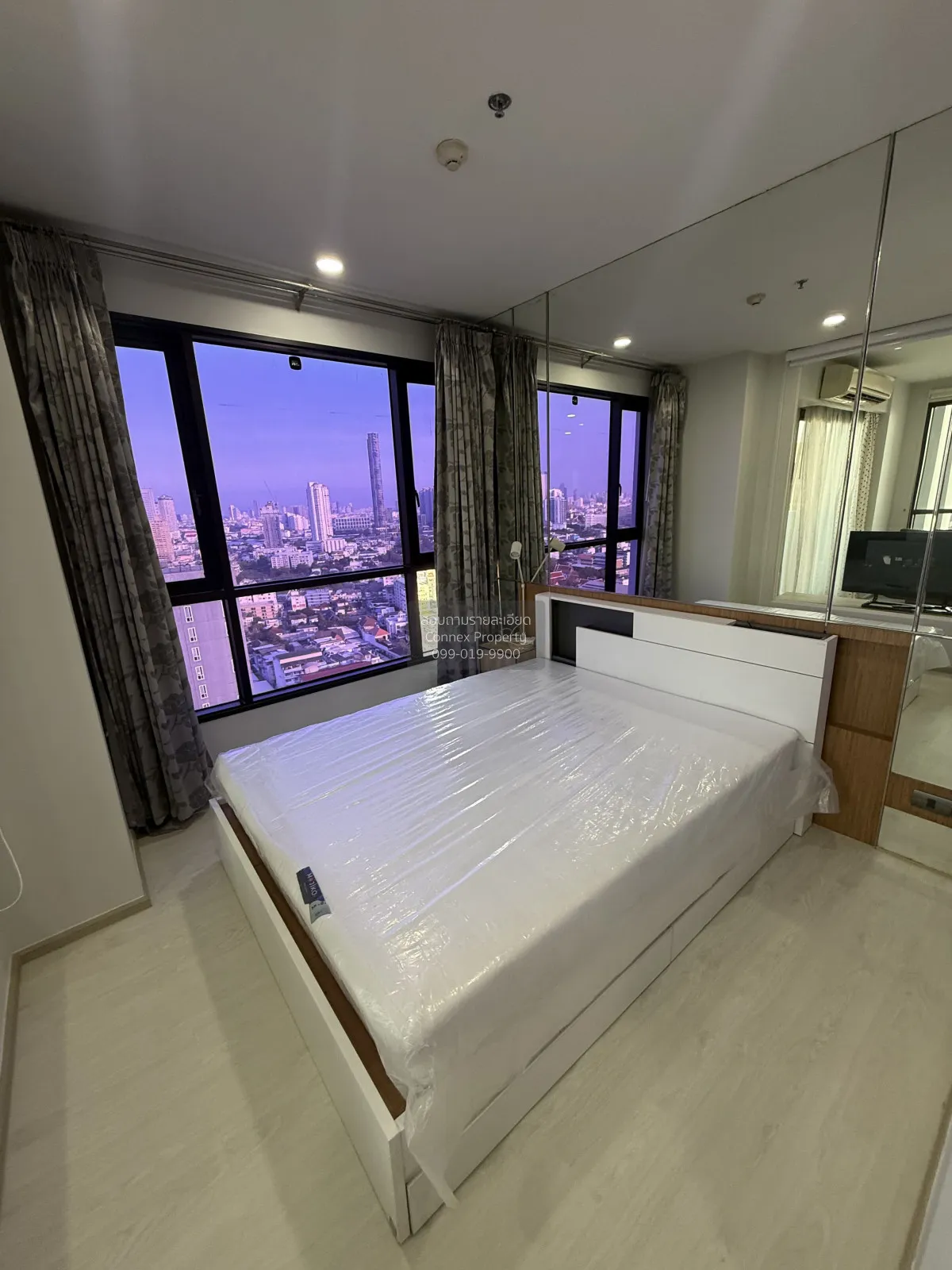 เช่าคอนโด  ฟิวส์ สาทร - ตากสิน BTS-วงเวียนใหญ่ บางลำภูล่าง เขต คล