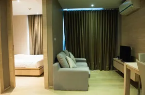 เช่าคอนโด  คลาส สีลม BTS-ช่องนนทรี สีลม เขต บางรัก กรุงเทพ CX-144849