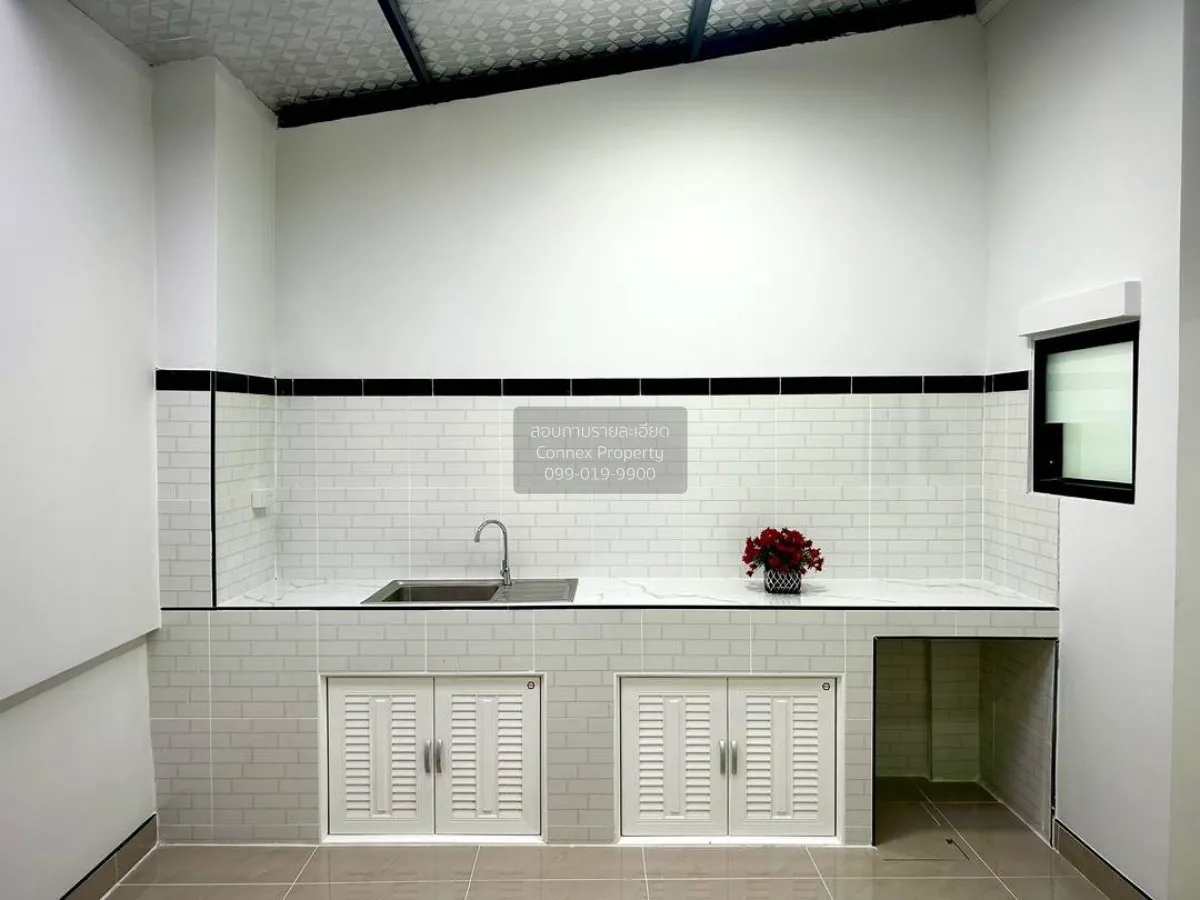 For Sale Townhouse/Townhome  , Baan Pimonrat 3 , newly renovated 