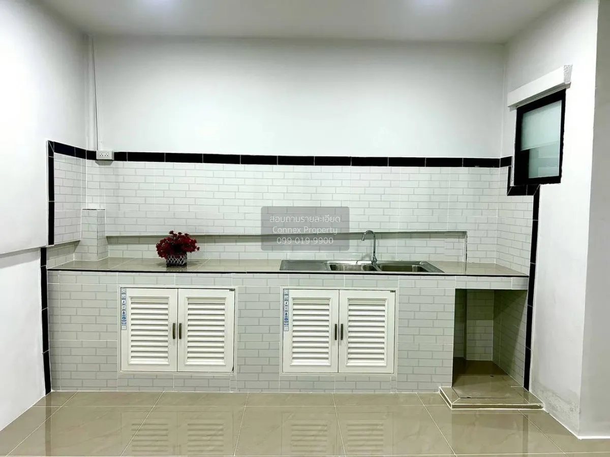 For Sale Townhouse/Townhome  , Baan Pimonrat 3 , newly renovated 