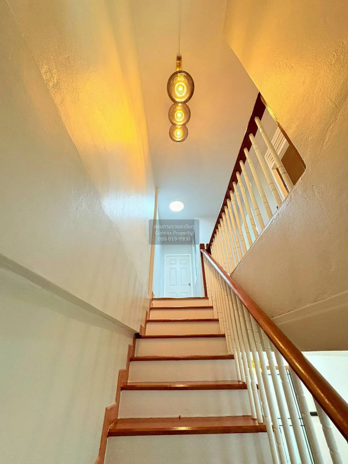 For Sale Townhouse/Townhome  , Baan Piyawararom 1 , newly renovat