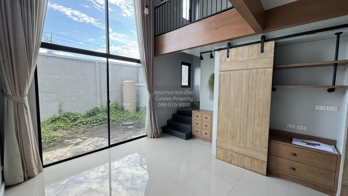 ขายทาวน์เฮ้าส์/ทาวน์โฮม  อีโค สเปซ บางนา - วงแหวน ชั้นสูง ห้องมุม 4