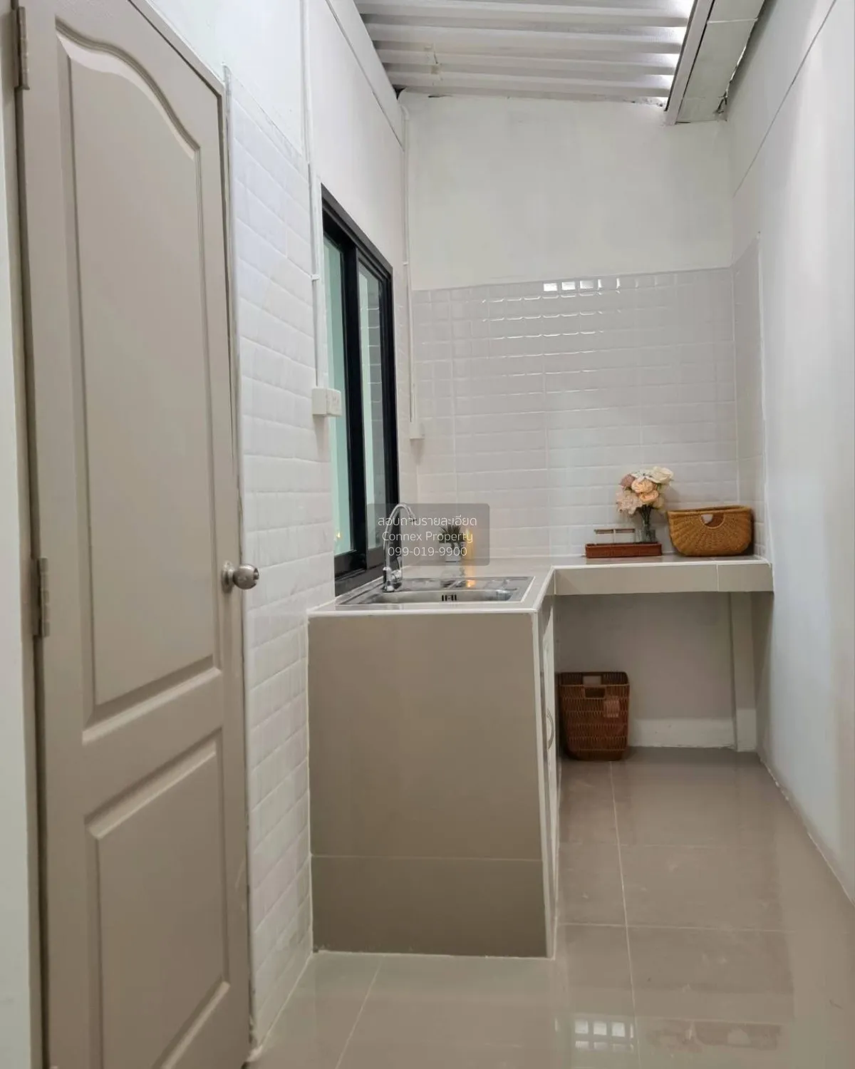 ทาวน์เฮ้าส์รีโนเวท ตำบลเนินพระ  ระยอง  CX-144878