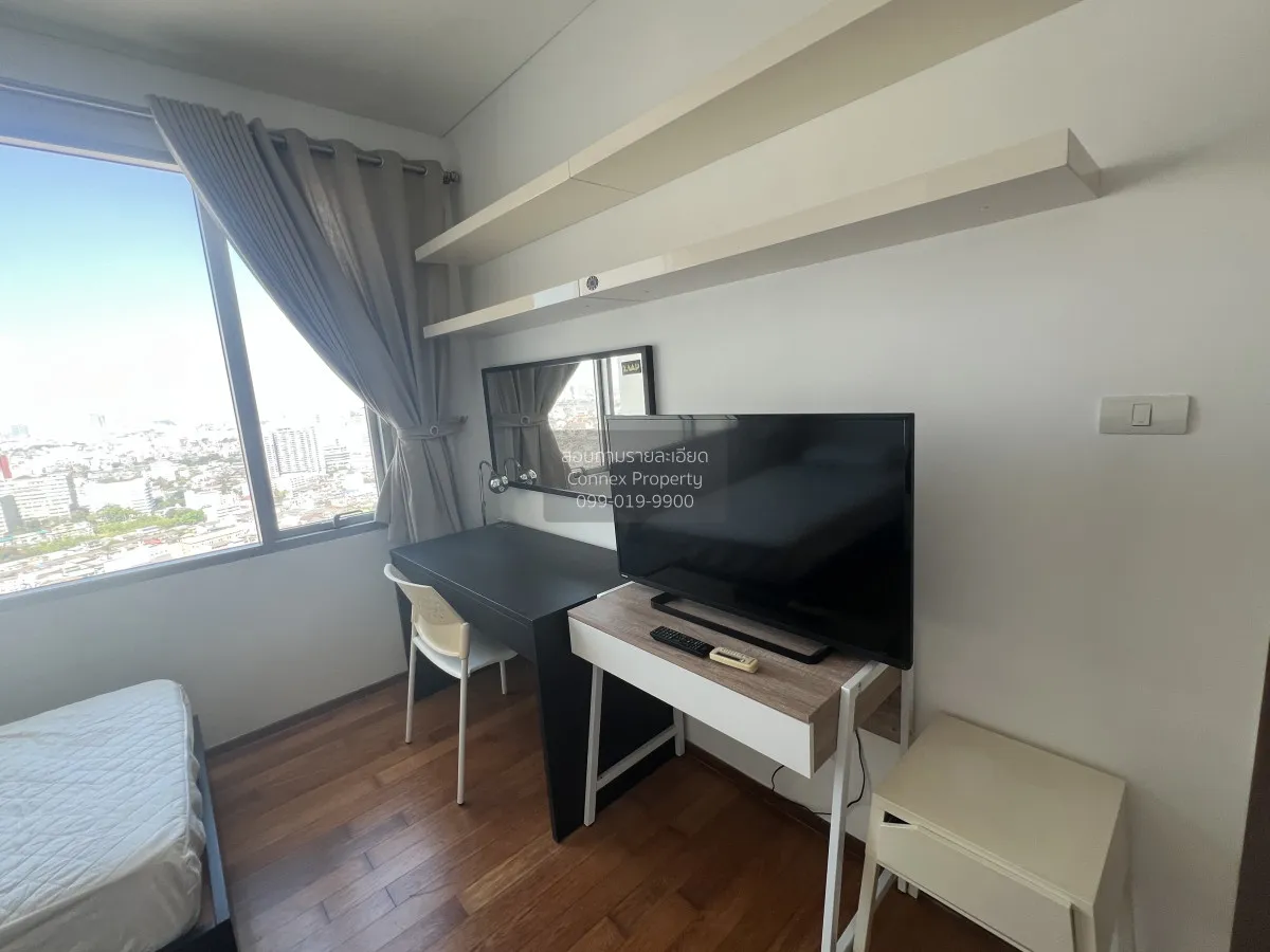 For Rent Condo , Villa Sathorn , high floor , BTS-Krung Thon Buri