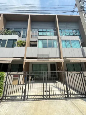 For Rent Townhouse/Townhome  , Baan Klang Muang Rama 9-Krungthep Kreetha , Thap Chang , Saphan Sung , Bangkok , CX-144898