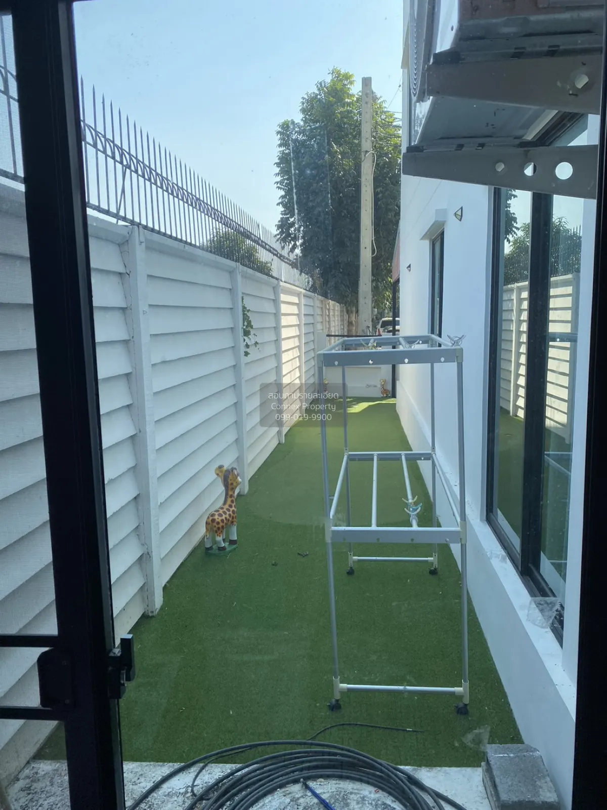 For Sale Townhouse/Townhome  , IFIELD BANGNA , high floor , corne