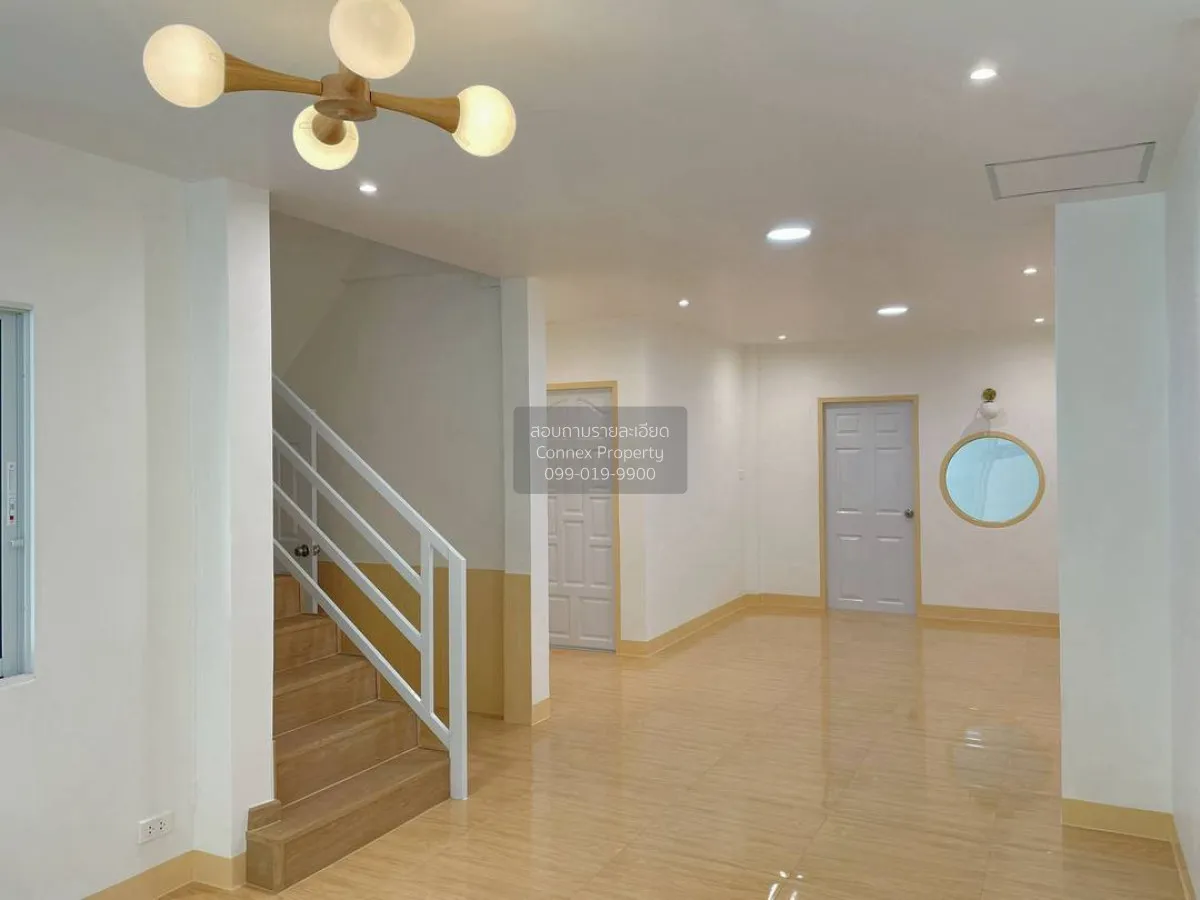 For Sale Townhouse/Townhome  , Baan Piyawararom 1 , wide frontage