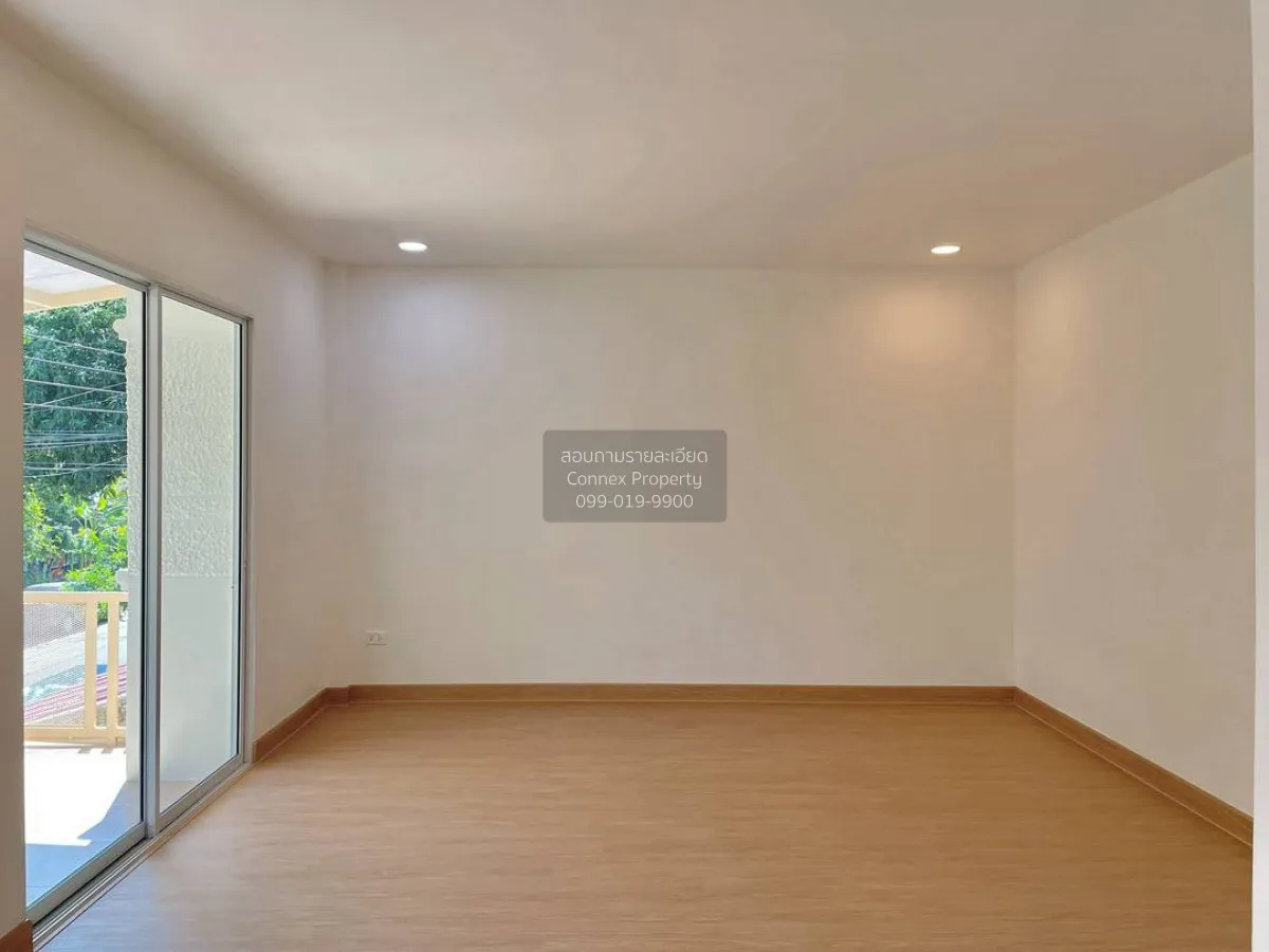 For Sale Townhouse/Townhome  , Baan Piyawararom 1 , wide frontage