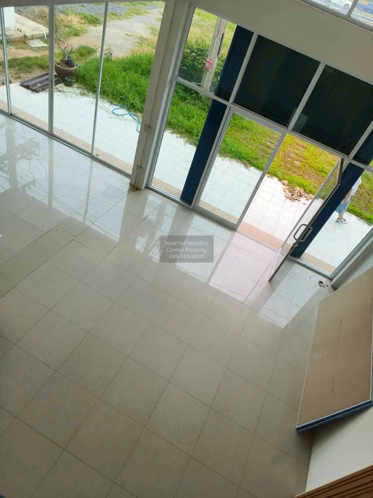 ขาย อาคารพาณิชย์ ทำเลธุรกิจ ติดถนนมิตรภาพ CX-145006