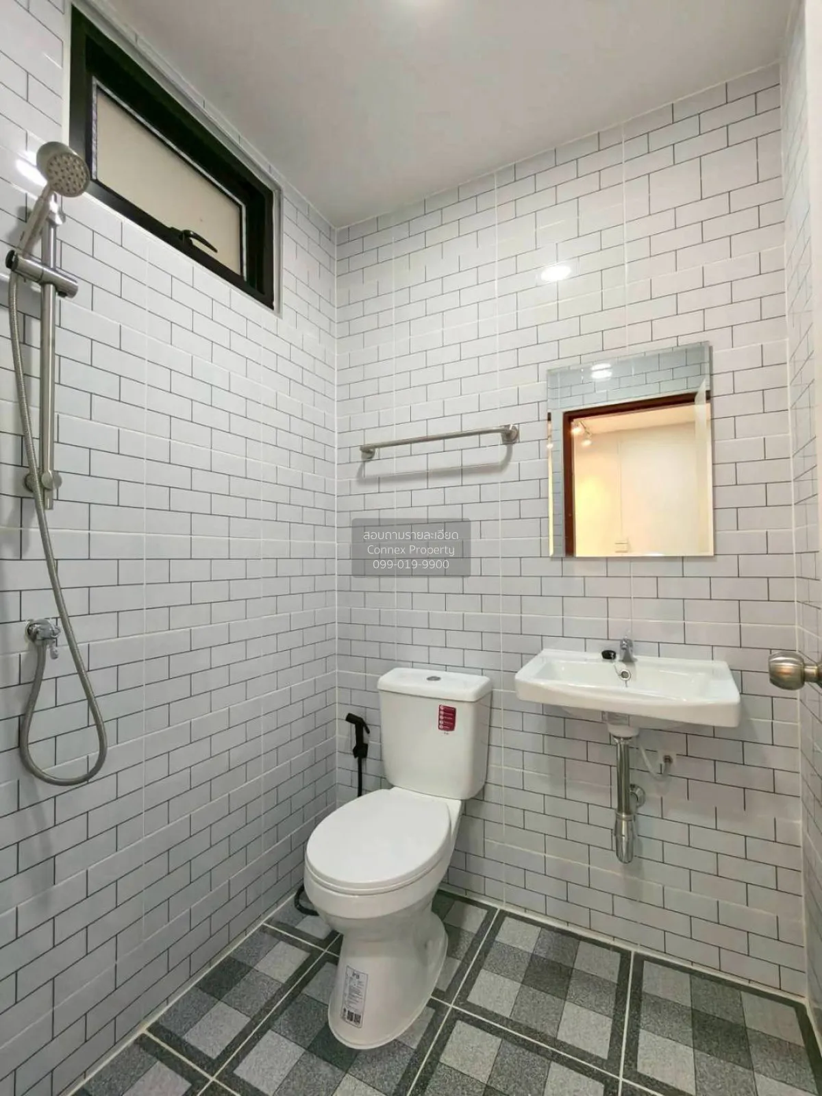 ขายทาวน์เฮ้าส์/ทาวน์โฮม  นันทิชา 4 รีโนเวทใหม่ ไทรน้อย ไทรน้อย นน