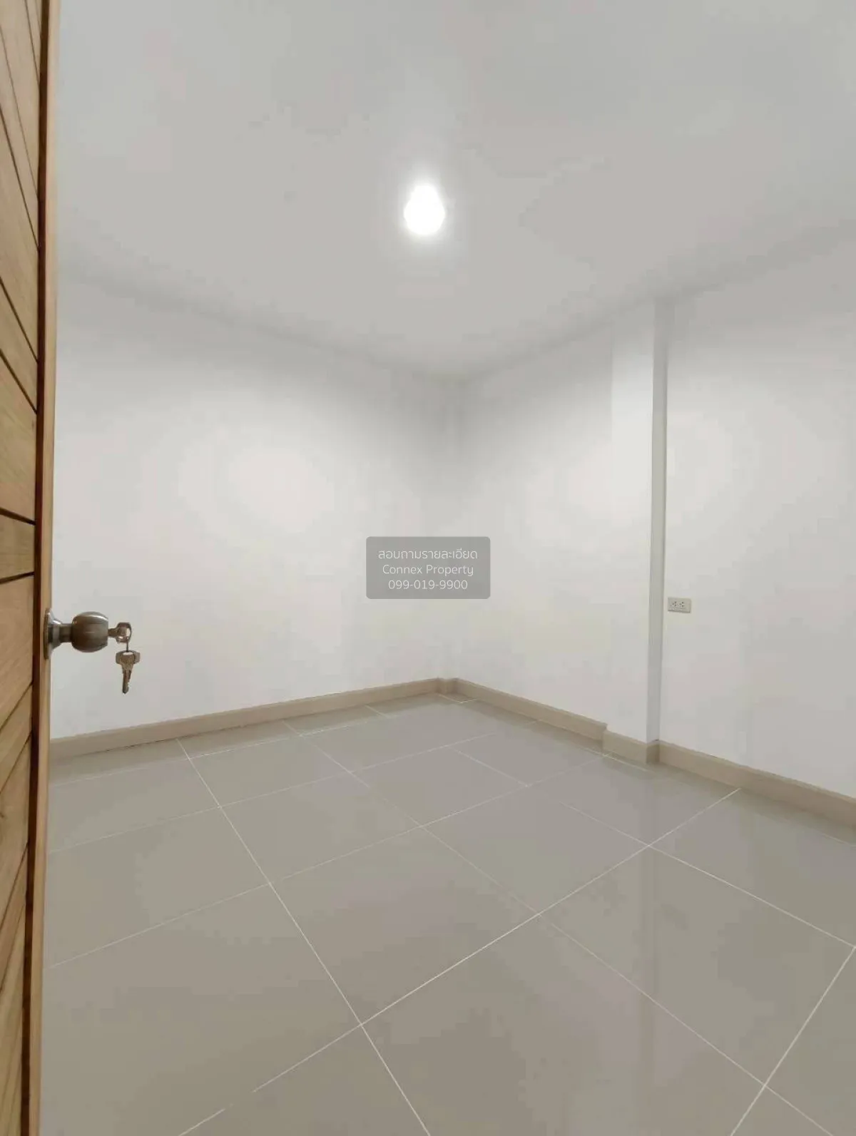 For Sale Townhouse/Townhome  , Budsarin Wongwaen-Rattanathibet , 