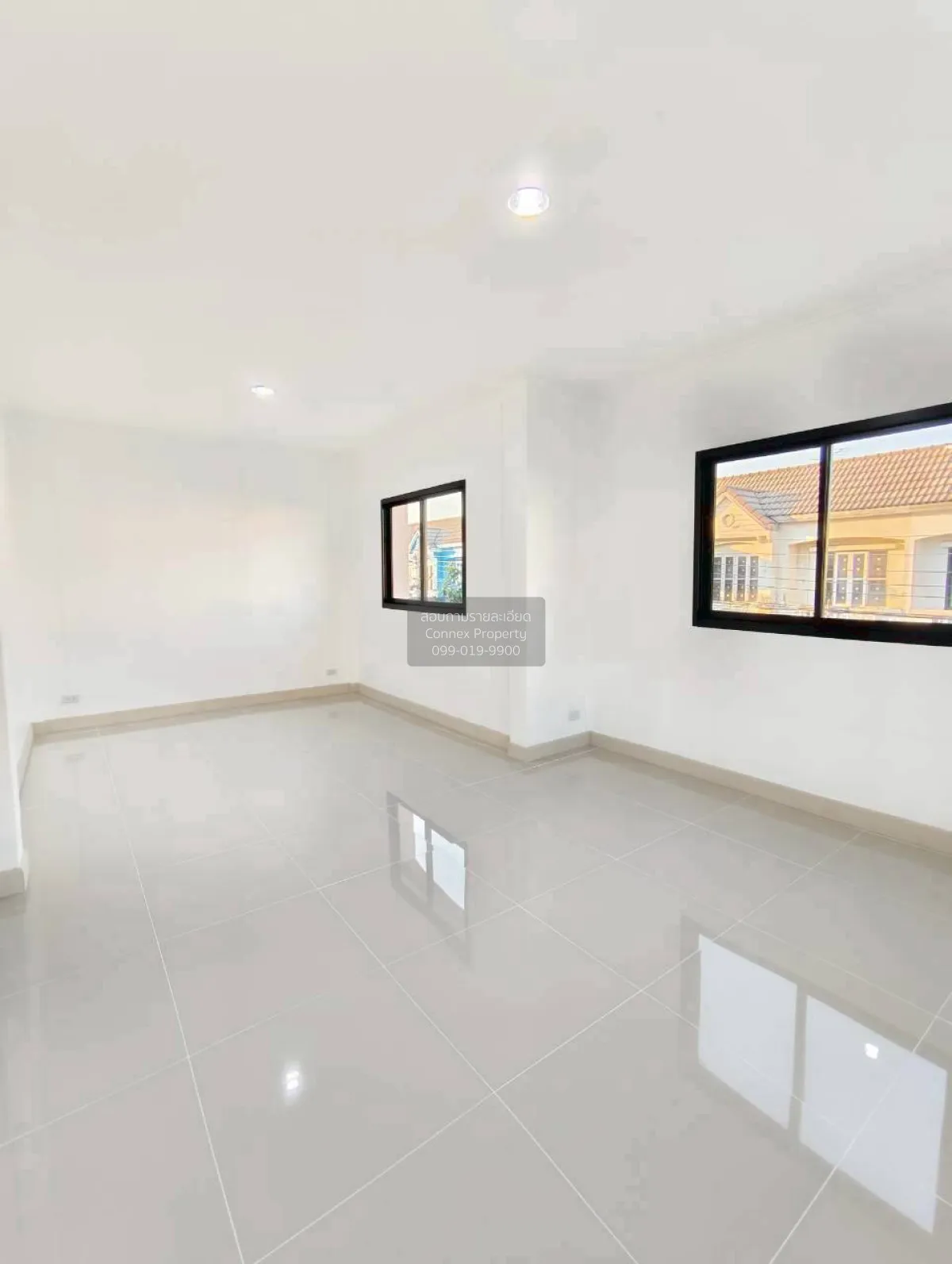 For Sale Townhouse/Townhome  , Budsarin Wongwaen-Rattanathibet , 