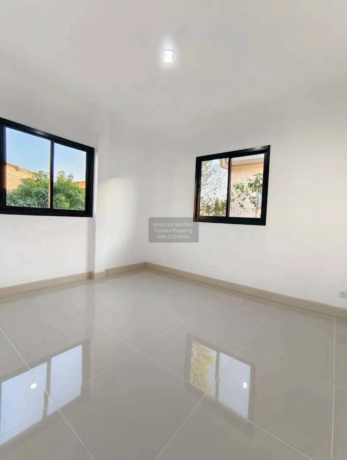 For Sale Townhouse/Townhome  , Budsarin Wongwaen-Rattanathibet , 