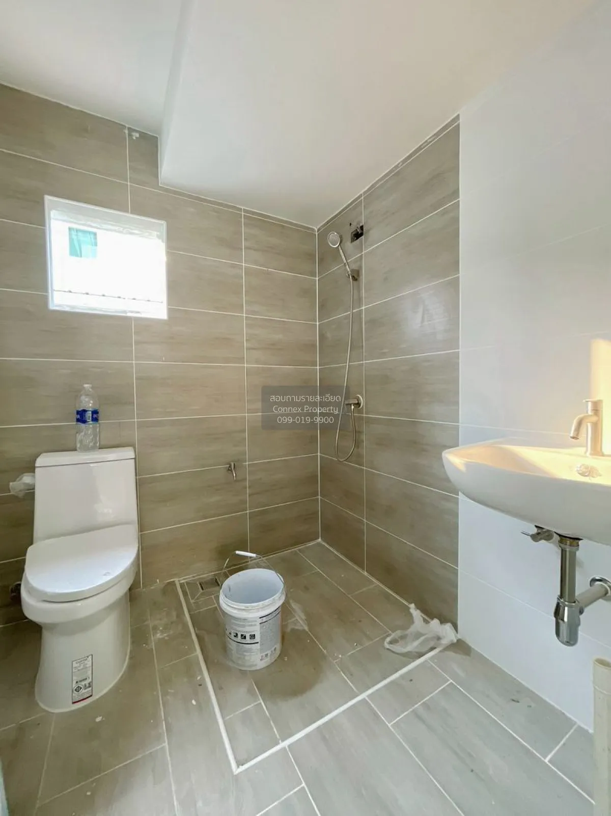 ขายบ้าน  ชลลดา วงแหวน-รัตนาธิเบศร์ รีโนเวทใหม่ บางรักพัฒนา บางบัว