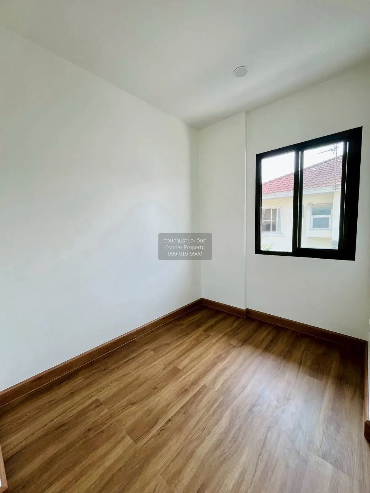 ขายบ้าน  ชลลดา วงแหวน-รัตนาธิเบศร์ รีโนเวทใหม่ บางรักพัฒนา บางบัว