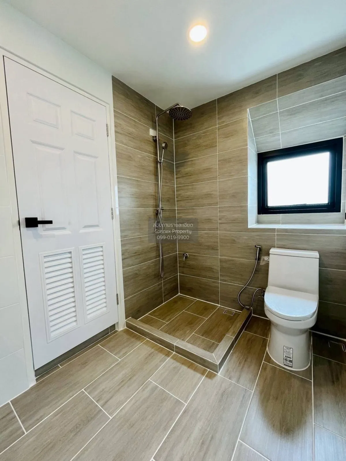 ขายบ้าน  ชลลดา วงแหวน-รัตนาธิเบศร์ รีโนเวทใหม่ บางรักพัฒนา บางบัว