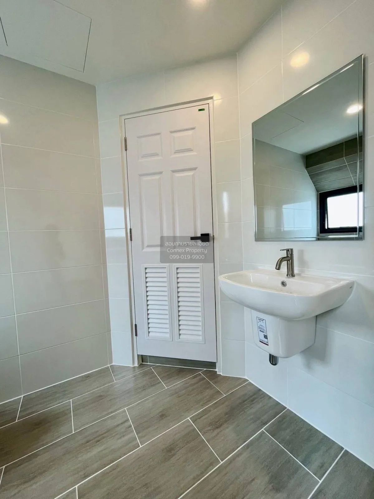 ขายบ้าน  ชลลดา วงแหวน-รัตนาธิเบศร์ รีโนเวทใหม่ บางรักพัฒนา บางบัว