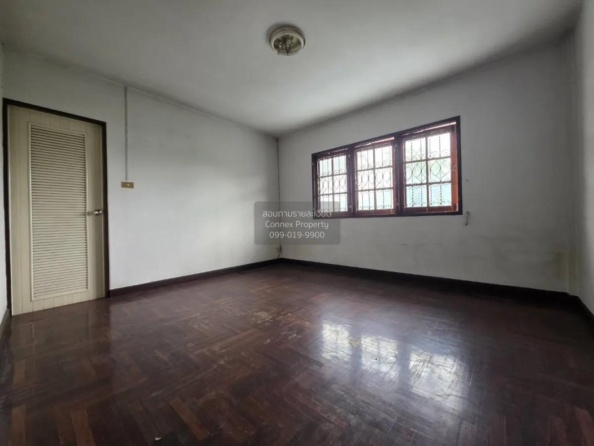 For Sale House , Duliya Taling Chan , wide frontage , Bang Ramat 
