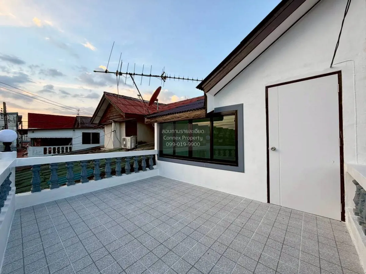 ขายทาวน์เฮ้าส์/ทาวน์โฮม  ทรายทองนิเวศน์ รีโนเวทใหม่ ท่าทราย เมือง