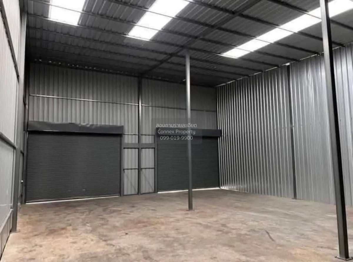 For Rent Warehouse Pattanakan , wide frontage , newly renovated ,