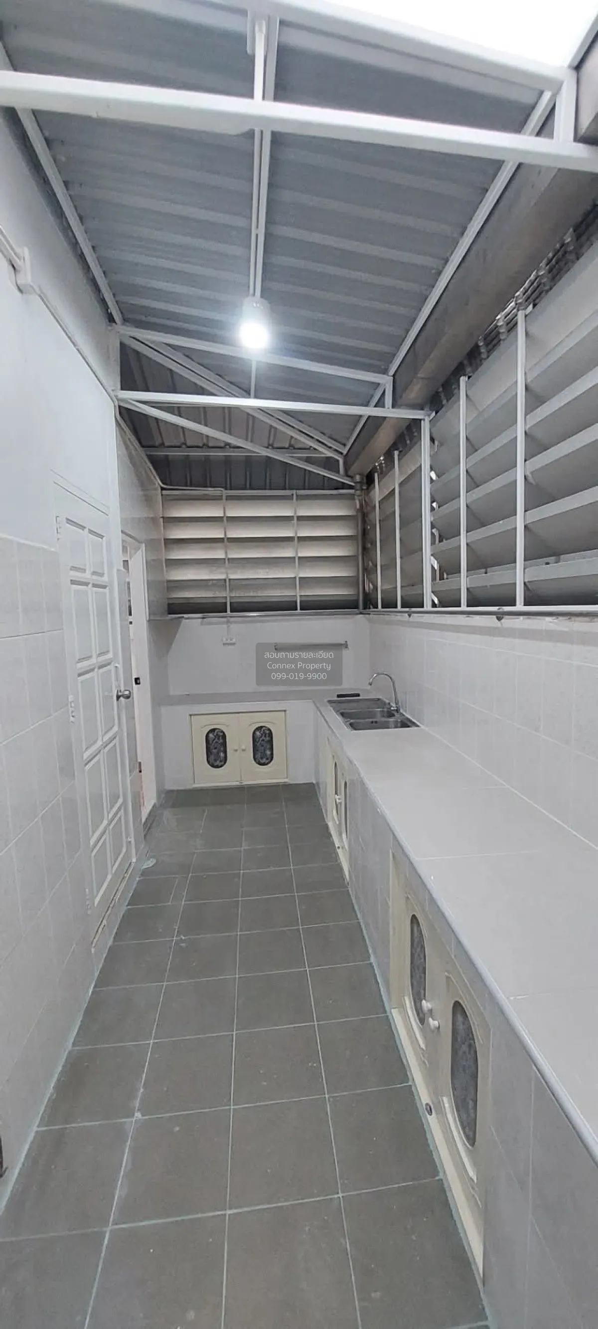 ขายทาวน์เฮ้าส์/ทาวน์โฮม  บ้านเจ้าพระยาวิลล่า รีโนเวทใหม่ ศาลาธรรม