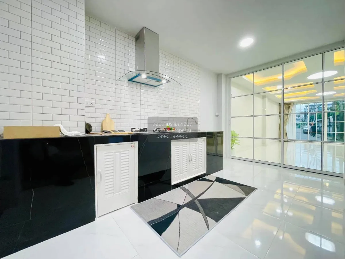 ขายทาวน์เฮาส์ 3 ชั้น พื้นที่ 150 ตารางเมตร จรัญ46 บางยี่ขัน กรุงเ