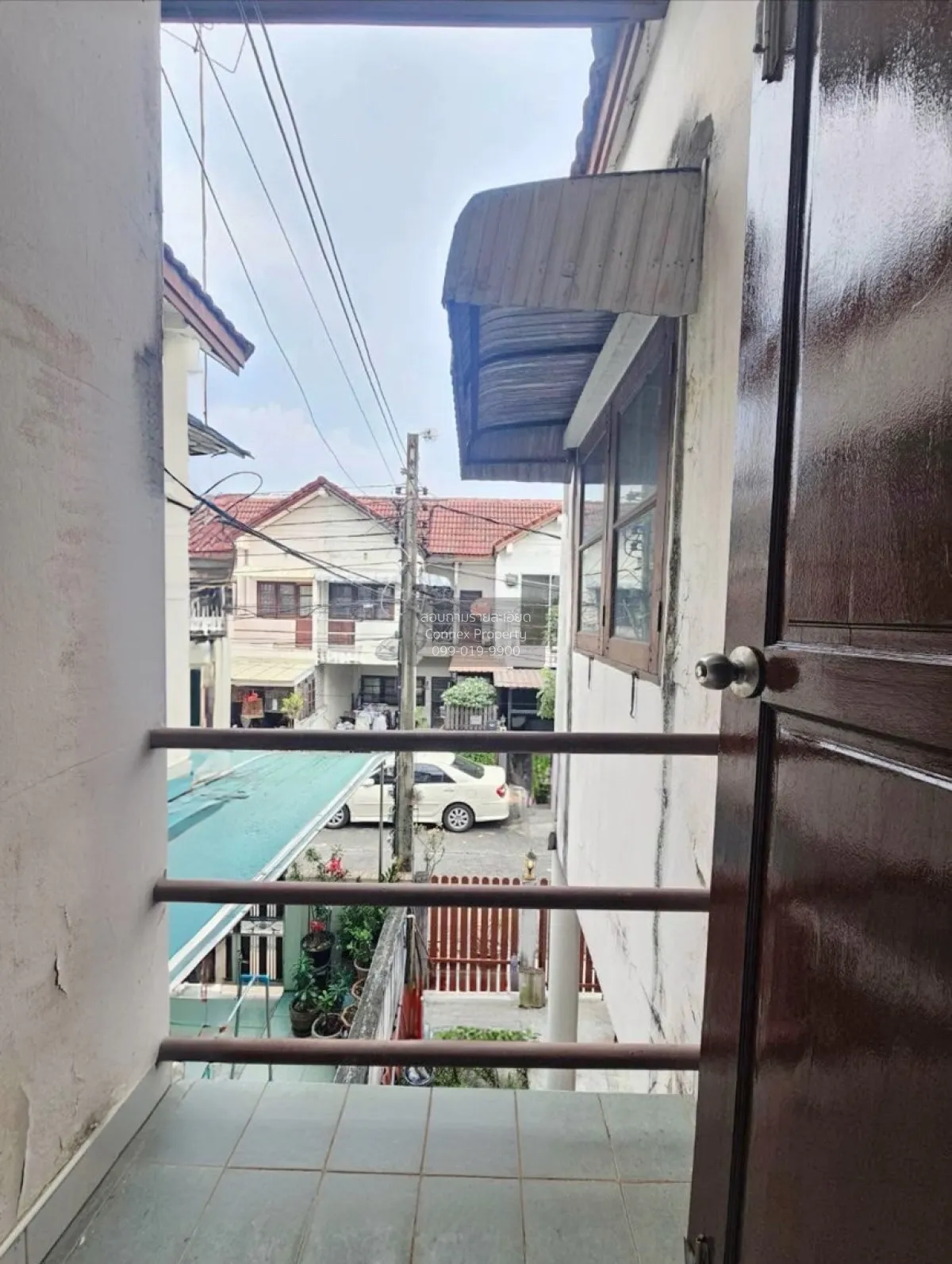 For Sale Townhouse/Townhome  , Baan Patcharat , corner unit , MRT