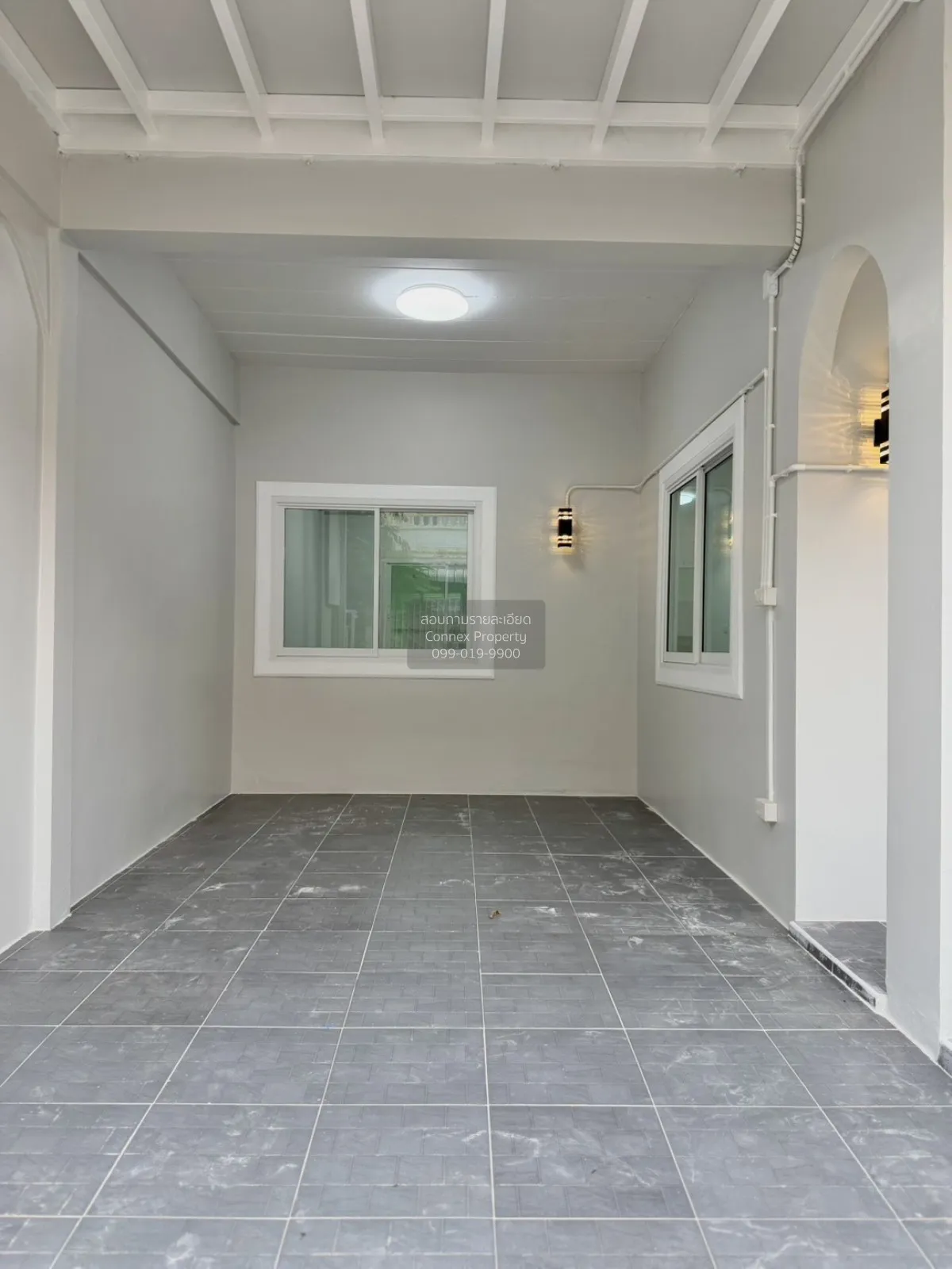For Sale Townhouse/Townhome  , Kittayarak , corner unit , MRT-Yae 3