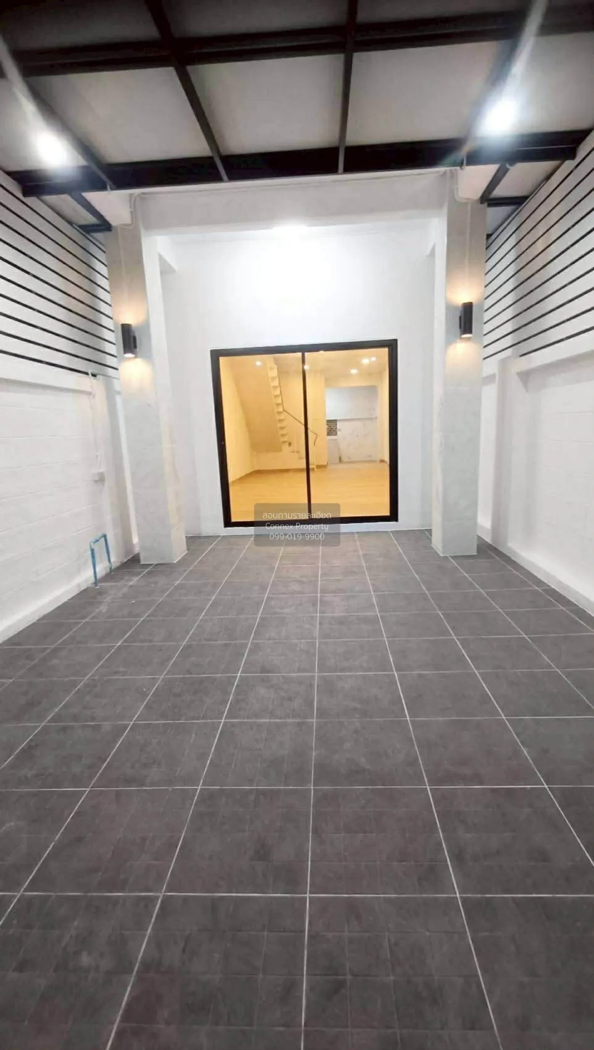 For Sale Townhouse/Townhome  , Nong Khaem Village , corner unit , 4