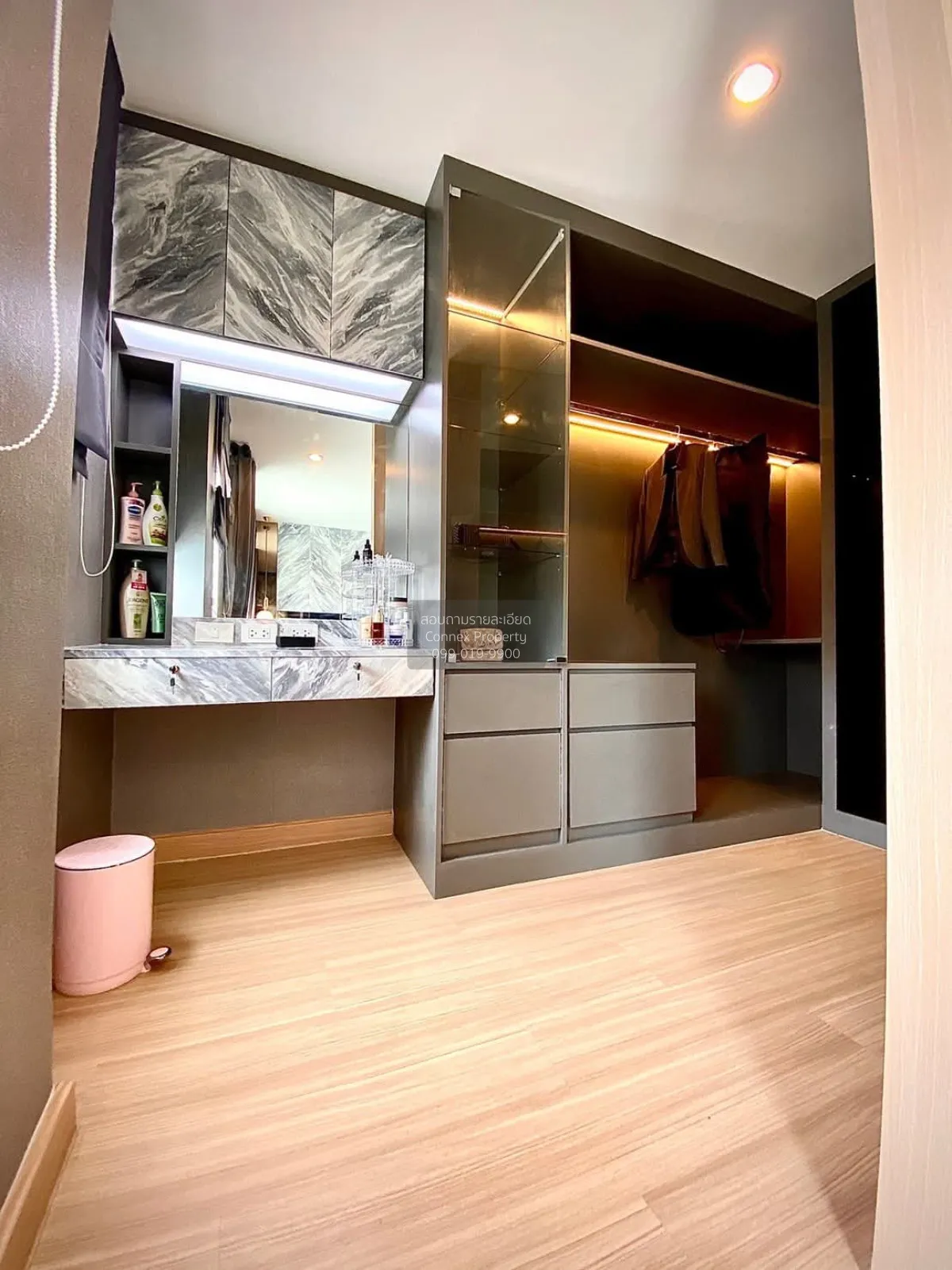 ขายทาวน์เฮ้าส์/ทาวน์โฮม  เดอะคอนเนค สุขสวัสดิ์ 26 บางมด เขต จอมทอ