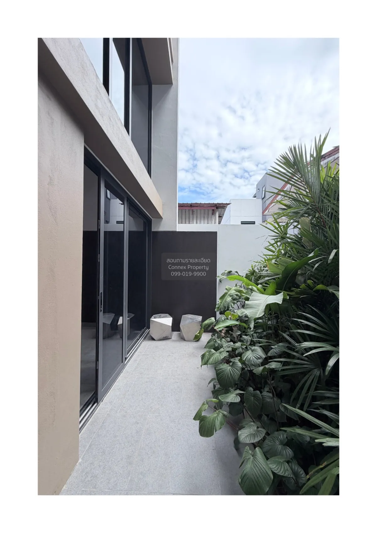 For Sale Townhouse/Townhome  , The Cabinet 29 , Chorakhe , Lat Ph