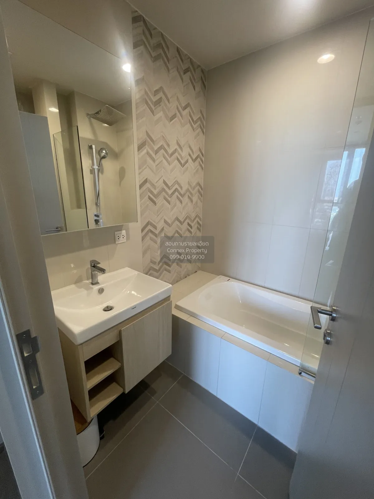 For Rent Condo , Oka Haus Sukhumvit 36 , BTS-Thong Lo , Khlong Ta