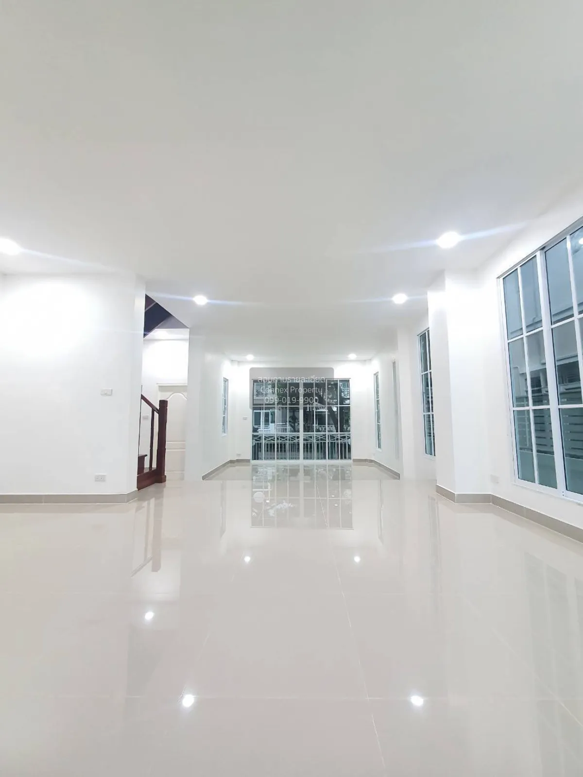 ขายบ้าน  บ้านลลิล เดอะยังเอ็กเซ็คคูทีฟ อ่อนนุช-วงแหวนฯ - สุวรรณภู