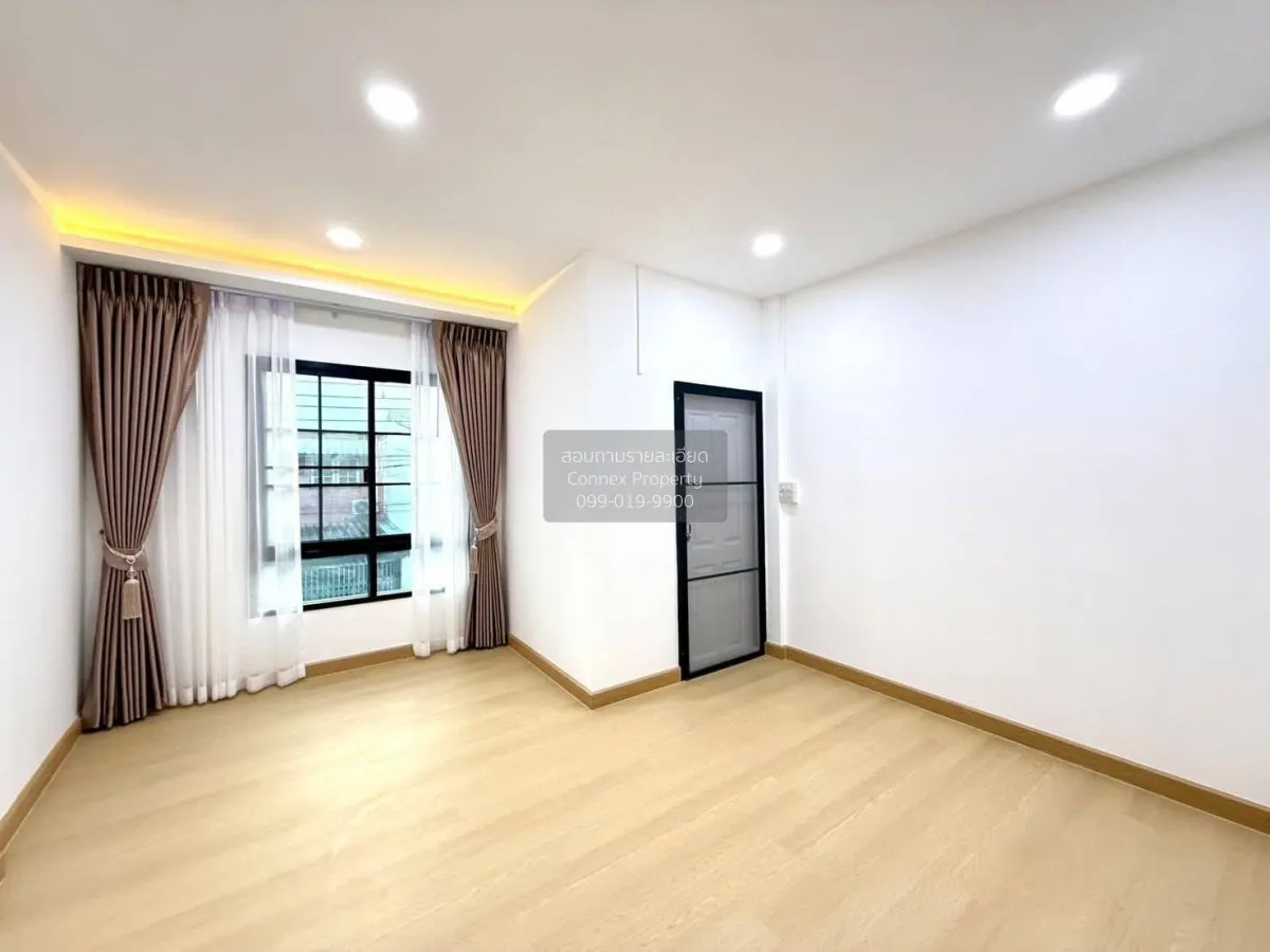 ขายทาวน์เฮาส์ 2 ชั้น พื้นที่ 16 ตารางวา จรัญสนิทวงศ์ 37 บางกอกน้อ