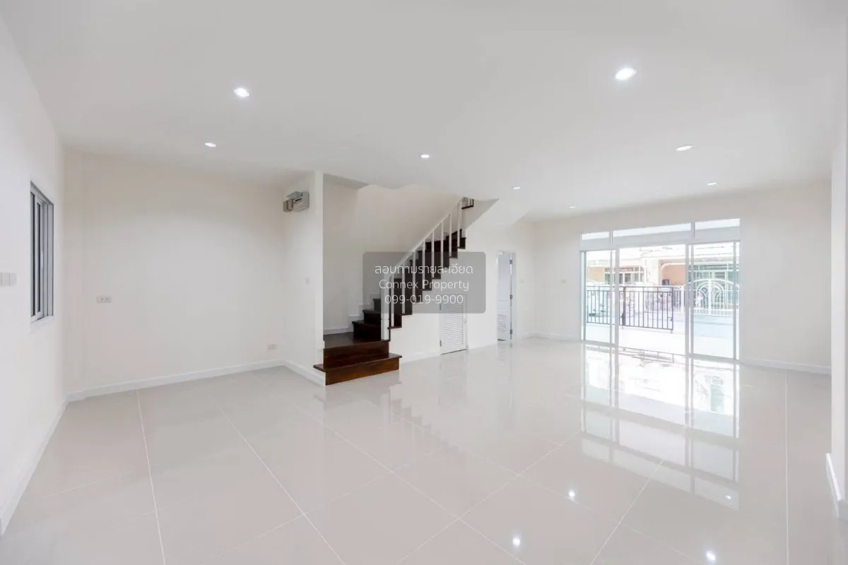 ขายทาวน์เฮ้าส์/ทาวน์โฮม  ปริญลักษณ์ ไลท์ พระราม 5 หน้ากว้าง บางกร 4